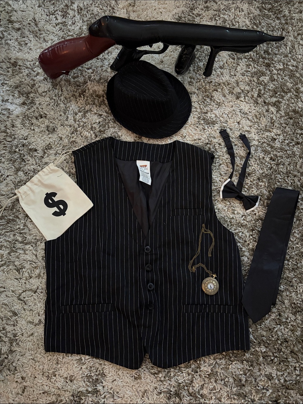 Men's Gangster Halloween costume pinstripe Vest and Black Pinstripe Hat size XL